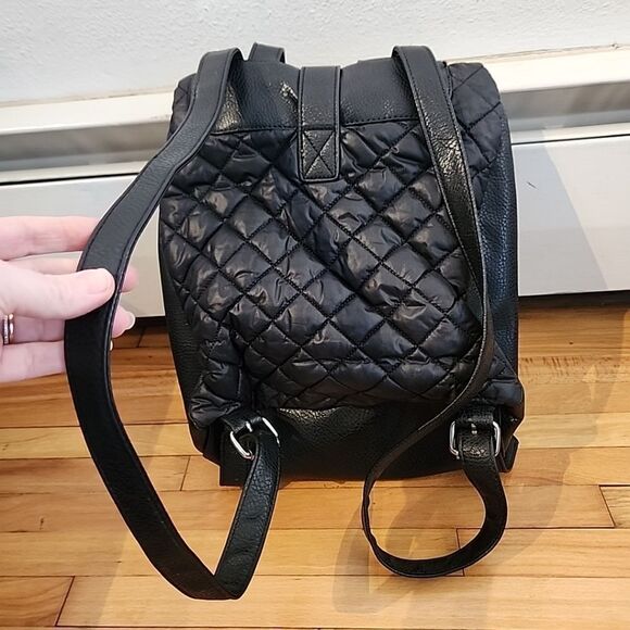 Kenneth Cole REACTION Women's Quilted Backpack Black - Picture 4 of 9